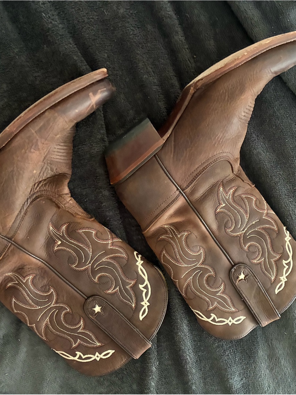 Woman’s Tony Lama Brown Embroidered Leather Western Cowboy Boots